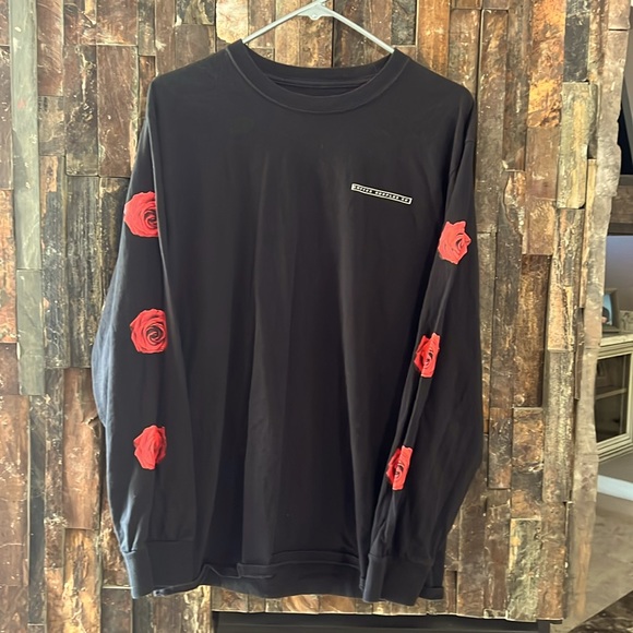 Gently worn Empyre long sleeve t-shirt L - Picture 1 of 3
